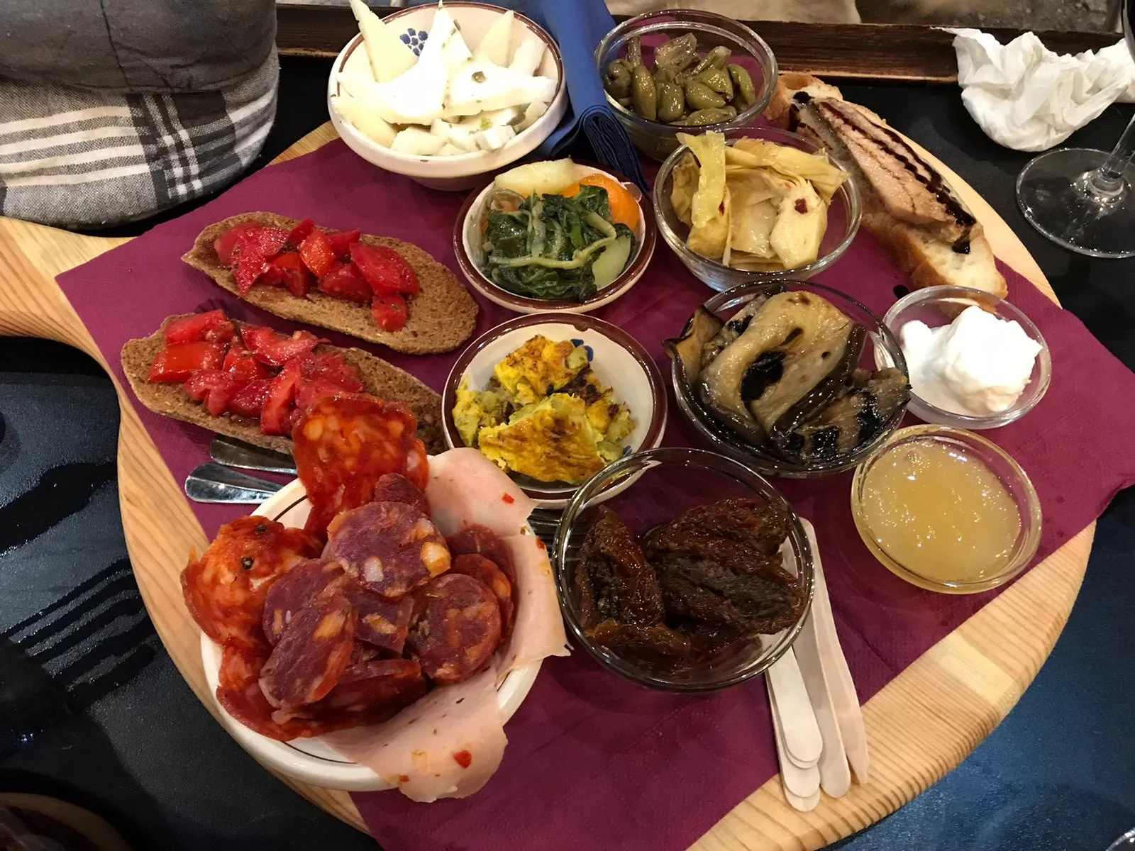 Plateau d’antipasti et de charcuterie